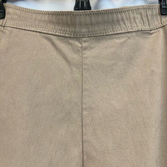 FDJ French Dressing Jeans Womens Capri Pants Beige Pull On Flat Front Casual 18 - Picture 2 of 9